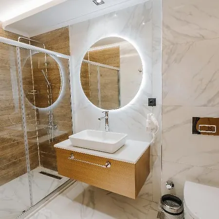 Beyaz Boutique 4*
